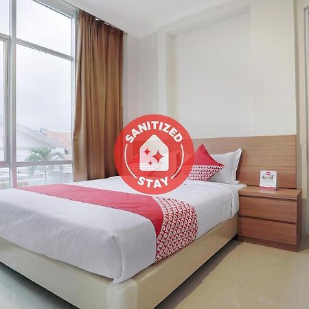 Oyo 415 The Kartini 8 Residence ジャカルタ エクステリア 写真