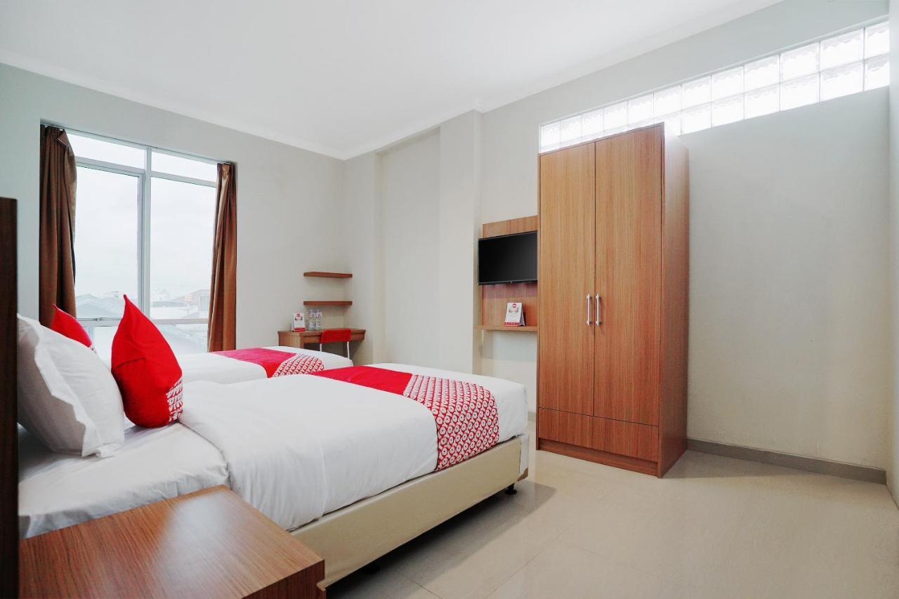 Oyo 415 The Kartini 8 Residence ジャカルタ エクステリア 写真