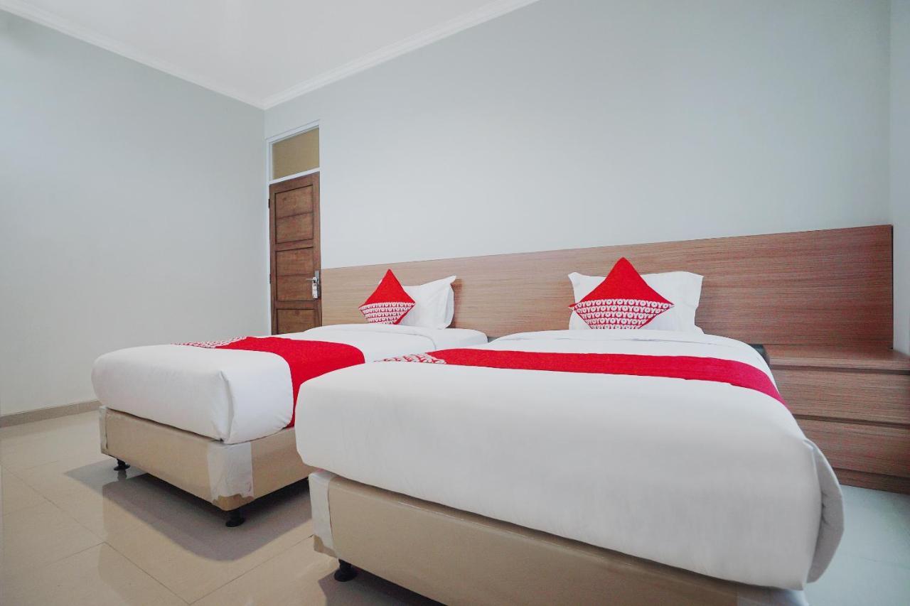 Oyo 415 The Kartini 8 Residence ジャカルタ エクステリア 写真