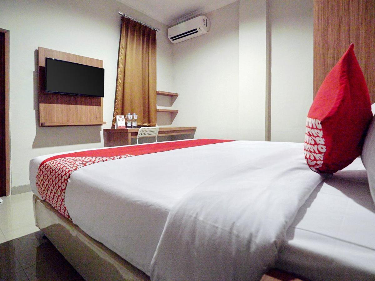 Oyo 415 The Kartini 8 Residence ジャカルタ エクステリア 写真