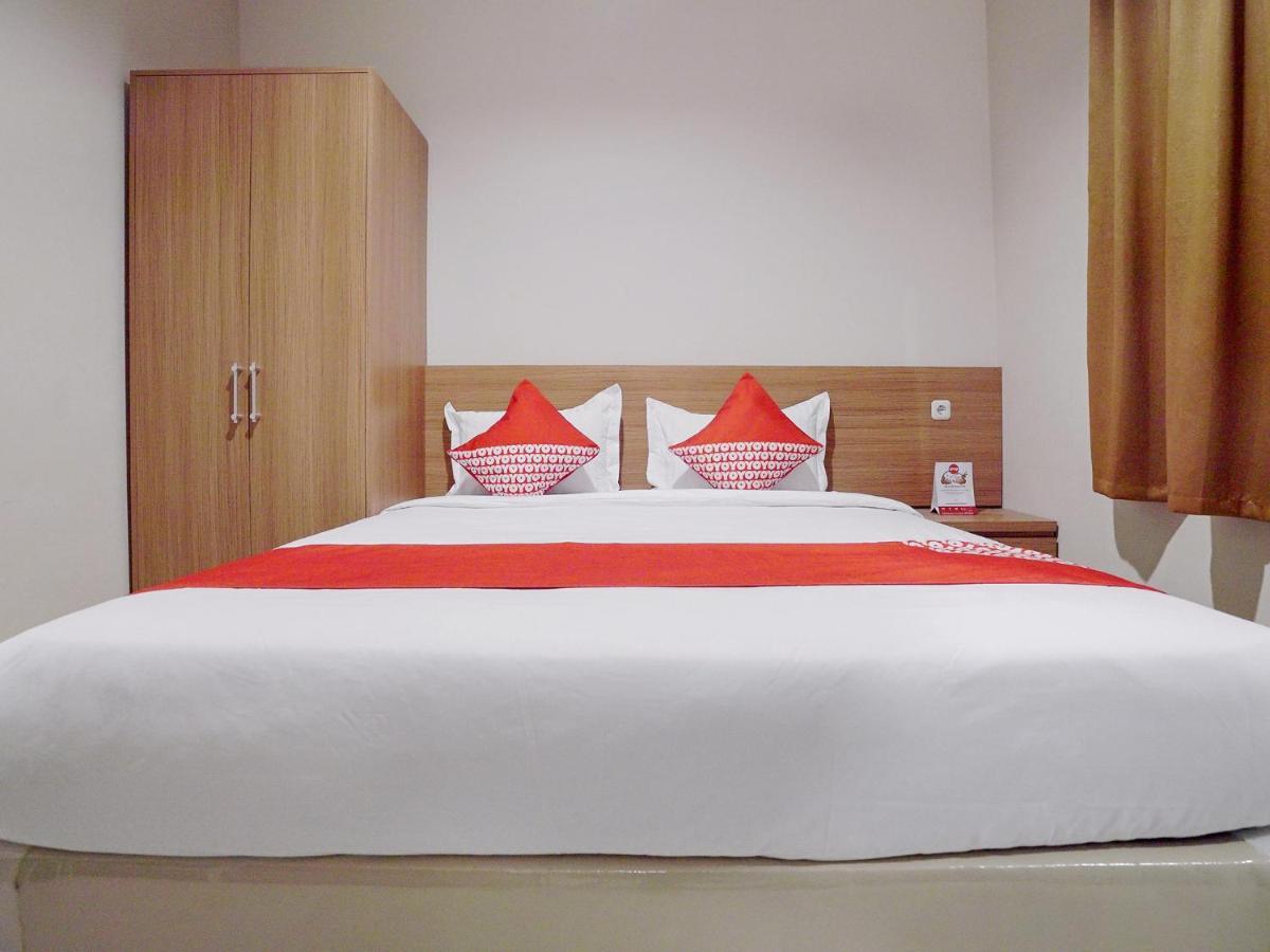 Oyo 415 The Kartini 8 Residence ジャカルタ エクステリア 写真