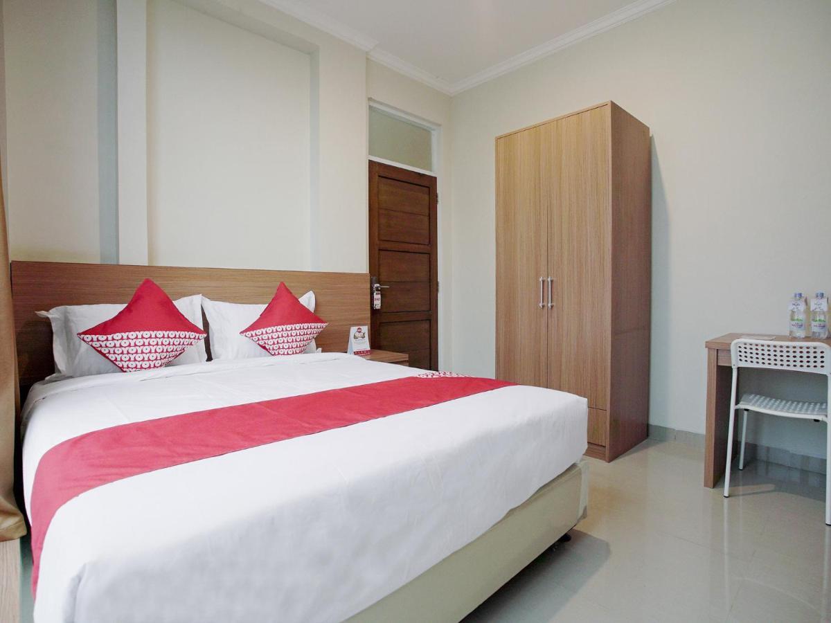 Oyo 415 The Kartini 8 Residence ジャカルタ エクステリア 写真
